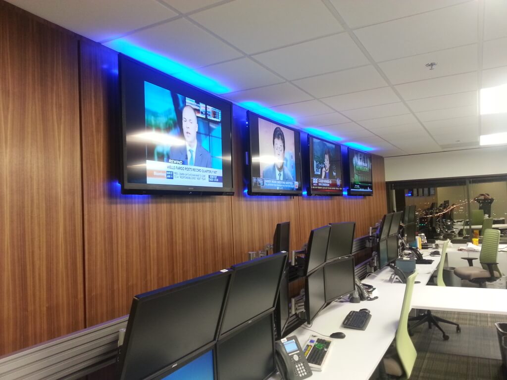 Custom Audio Video solution for commercial office training room